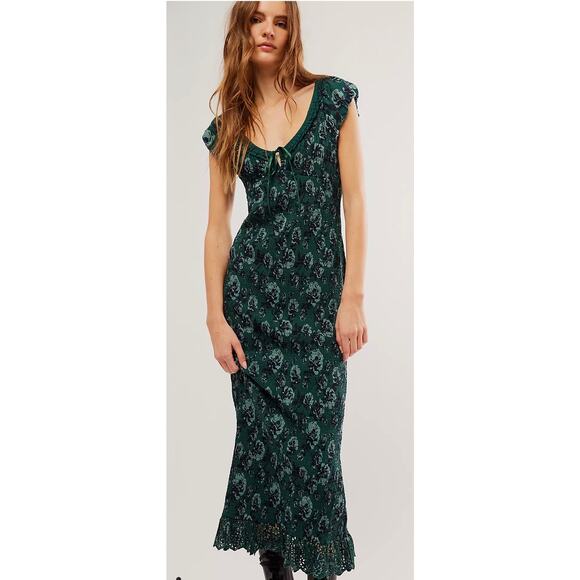 Free People Mckenna Dobby Midi Dress Stretch Dark Romantic Sz S Green Floral - Picture 1 of 14